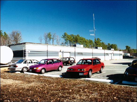 Injector Service Building