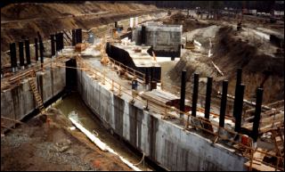 North Linear Accelerator Tunnel Construction - March 1989